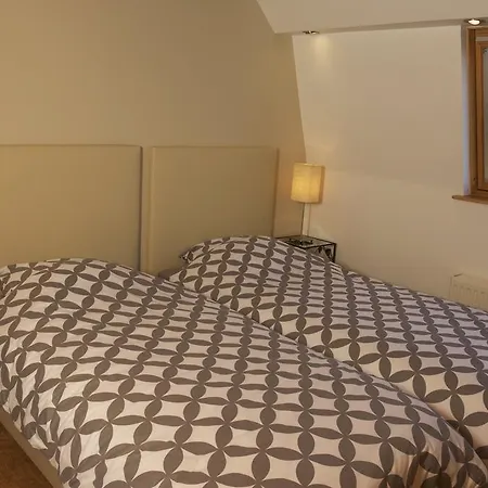 Au Detour Du Trieu Holiday home *